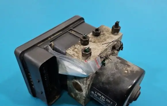 Renault Laguna II ABS Pump 8200001333C IMPRK1590716