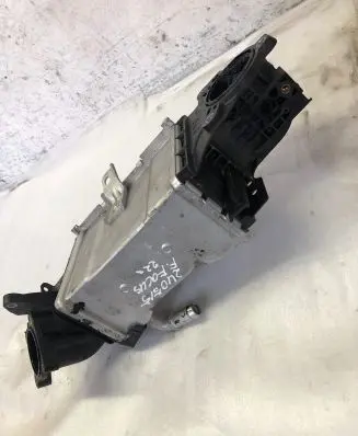 Ford Focus Intercooler radiator T97497ad1422