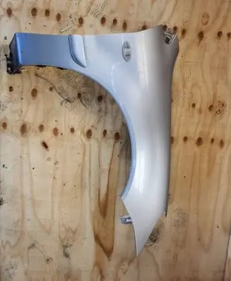 Mitsubishi Lancer Fender