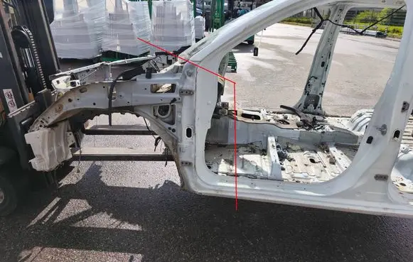 Mitsubishi L200 Front quarter panel 