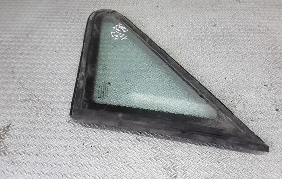 Ford Galaxy Front triangle window/glass 