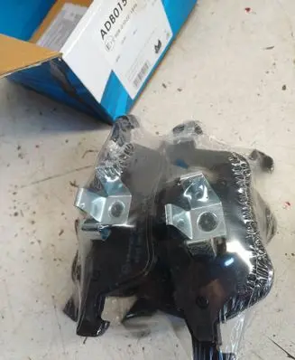 Mini One - Cooper R50 - 53 Brake pads (front) ADB01548 23281 90R010221896