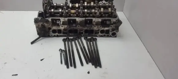 Mercedes-Benz GL X164 Engine head 6110160504