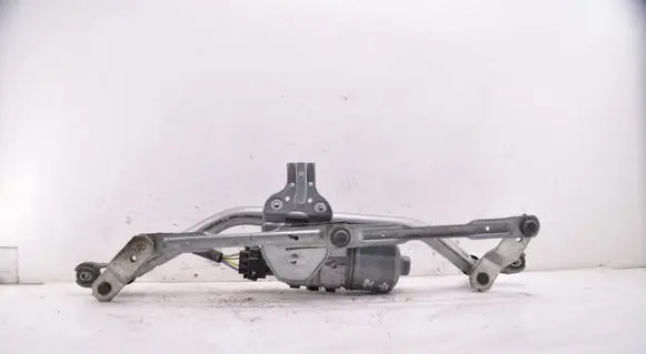 Peugeot 208 I Front wiper linkage and motor 9673222580