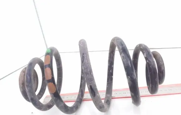 Volkswagen PASSAT B5 Rear coil spring
