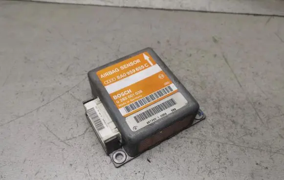 Audi A4 S4 B5 8D Airbag control unit/module 0285001038 8A0959655C