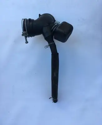 Toyota Prius (XW50) Intake resonator 17880-37310
