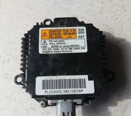 Mazda 6 Xenon control unit/module 