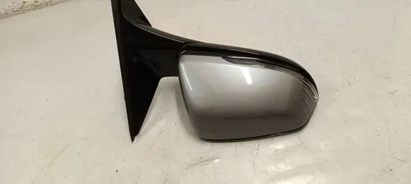 BMW 1 F40 Front door electric wing mirror