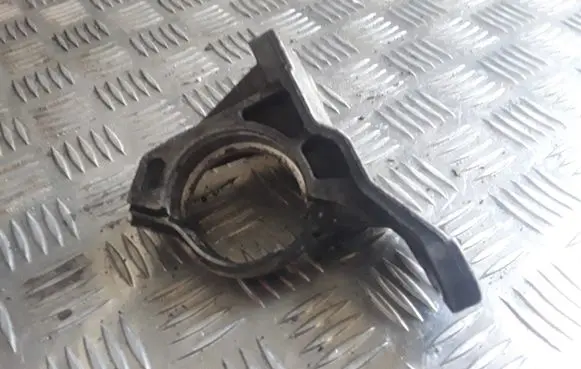 Renault Scenic II - Grand scenic II Driveshaft support bearing bracket 8200371715