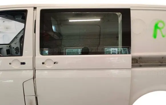 Volkswagen Transporter - Caravelle T5 Side sliding door 