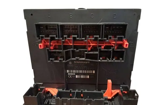 Volkswagen Golf Plus Comfort/convenience module 3C0937049D
