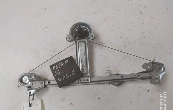 Opel Astra H Rear door manual window regulator 13100421