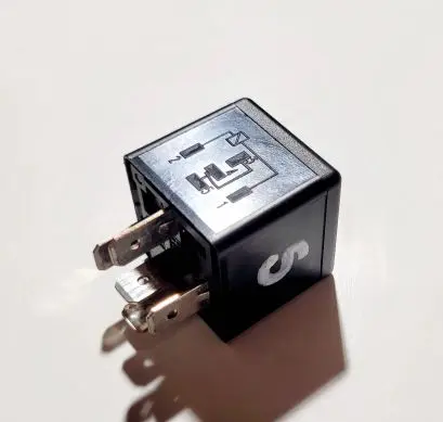 Volvo S80 Other relay 9441160 F0407 V23134A52X345