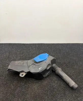 Audi A7 S7 4G Windshield washer fluid reservoir/tank 4G2955462