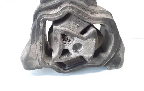Volvo V70 Engine mount bracket 6G926L063