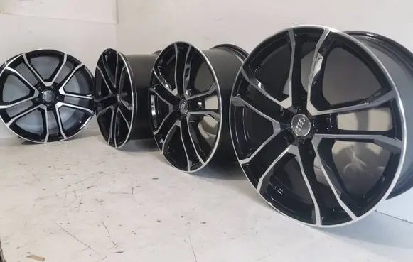 Audi R8 4S R19 alloy rim 4S0601025A