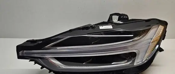 Volvo XC60 Headlight/headlamp 31656616 V009NPUSZKA