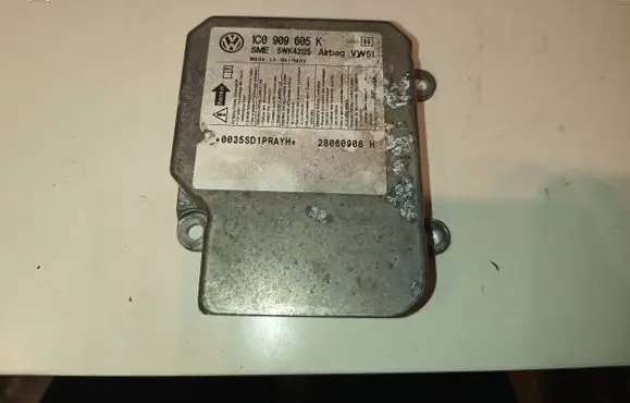 Skoda Fabia Mk1 (6Y) Airbag control unit/module 1C0909605K 28060908H 5WK43125