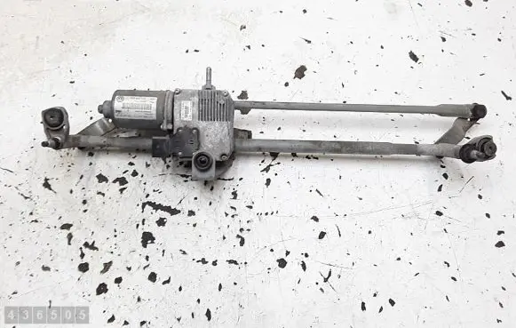 Volkswagen Tiguan Front wiper linkage 5N2955119 5NC955623