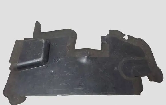 Citroen C4 Grand Picasso Engine splash shield/under tray 9658558880