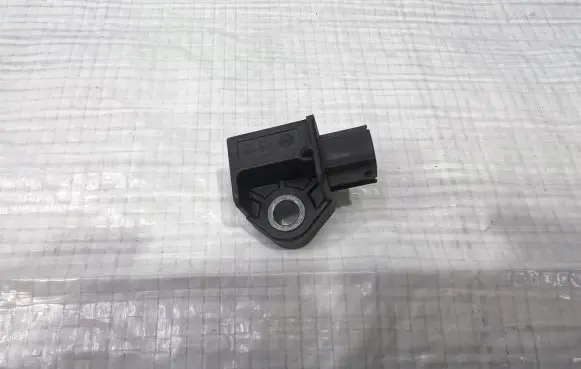 Hyundai Ioniq Airbag deployment crash/impact sensor 95920F2000
