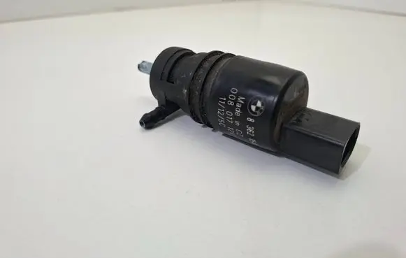 BMW 5 F10 F11 Windscreen/windshield washer pump 8362154