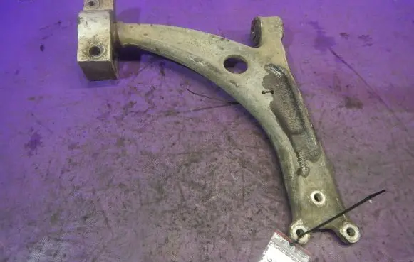Volkswagen PASSAT B6 Front control arm 3C0407153B