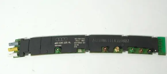 Audi A8 S8 D3 4E Aerial antenna amplifier 4E0035225AL