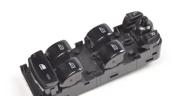 Volvo S90, V90 Quarter vent window switch 31433926
