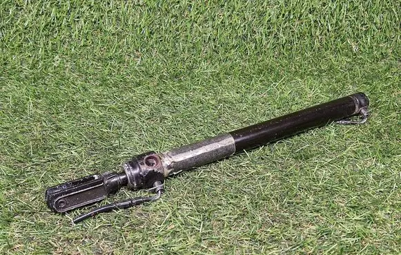 Audi A3 S3 8P Convertible roof main ram cylinder 