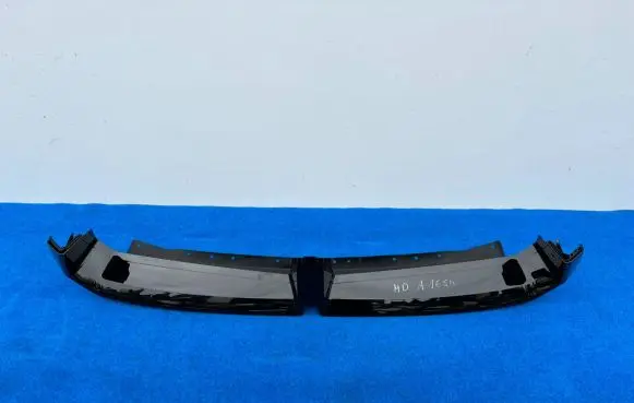 BMW iX Front bumper lip 51115A6B609