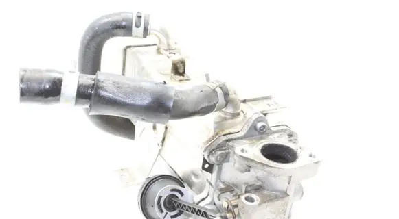 Hyundai ix35 EGR valve cooler 284162F140