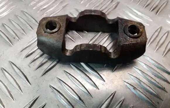 Mitsubishi ASX Fuel Injector clamp holder