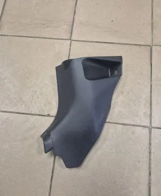 Toyota Yaris XP210 Front sill trim cover 62112K0050