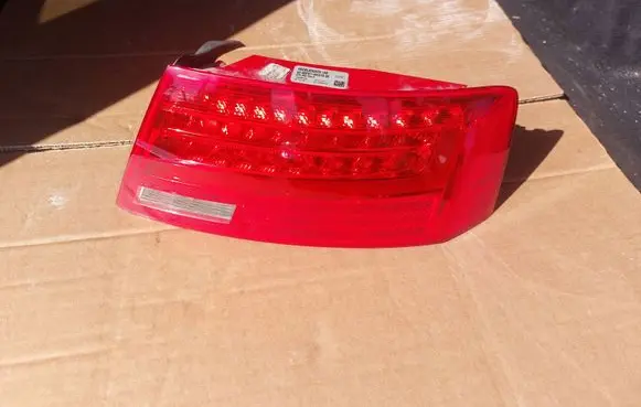 Audi A5 Sportback 8TA Rear/tail lights 8T8945096F 21190213 AU483PAT1
