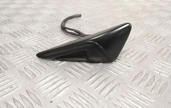 Tesla Model Y Front fender indicator light 149586520D