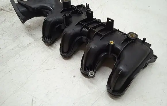 Citroen C4 I Picasso Intake manifold 993390