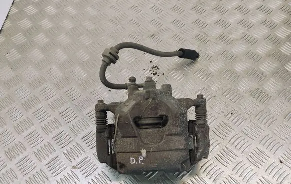 Opel Zafira C Front brake caliper