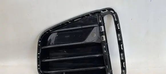 BMW 4 G22 G23 G24 G26 Front bumper lower grill 51118078605