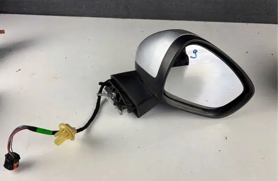 Citroen C4 II Front door electric wing mirror C4B7