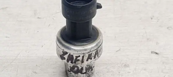Air conditioning (A/C) pressure sensor