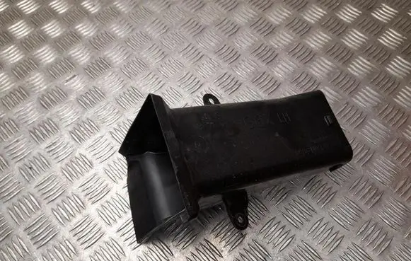 BMW 5 G60 G61 Air intake hose/pipe 9883895