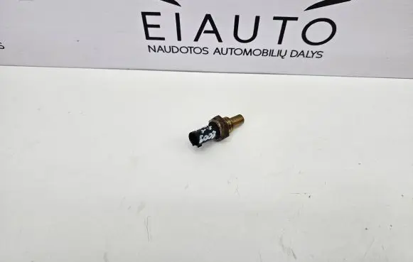 Mercedes-Benz C W204 Coolant temperature sensor A0051532328