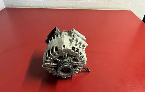 BMW X5 G05 Generator/alternator 8611280