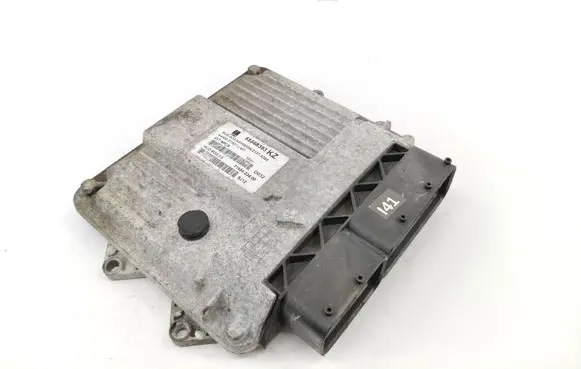 Opel Corsa D Engine control unit/module 55568383