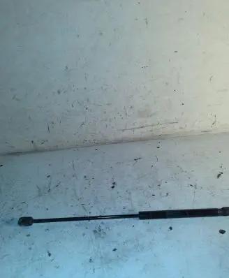 Jaguar XF X250 Tailgate/trunk strut/damper 8X2316C826
