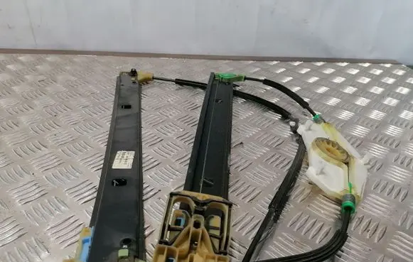 Audi A8 S8 D4 4H Rear window lifting mechanism without motor 4H089461B