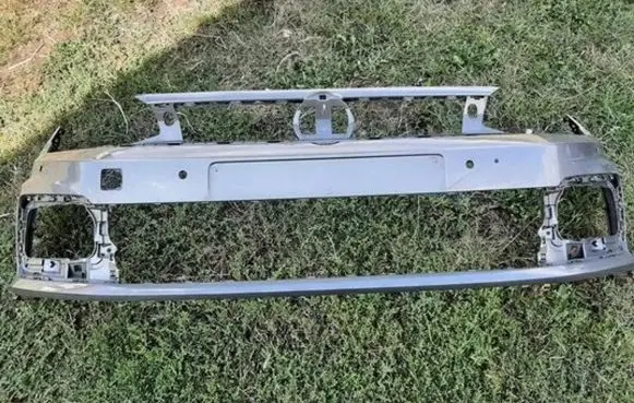 Volkswagen Polo VI Front bumper