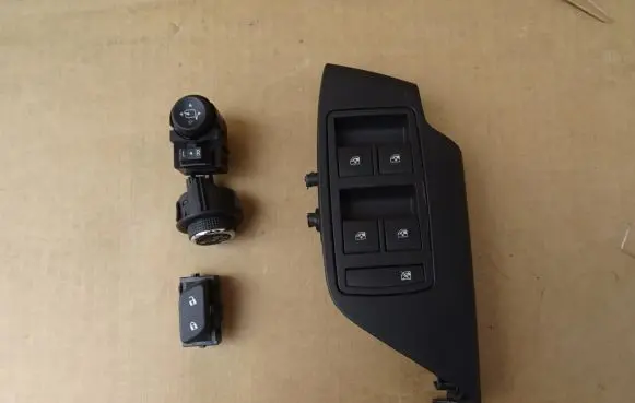 Opel Insignia A Electric window control switch 13222224 13301746